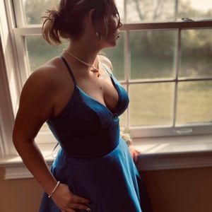 Prom dress worn once altered to fit 5’2.